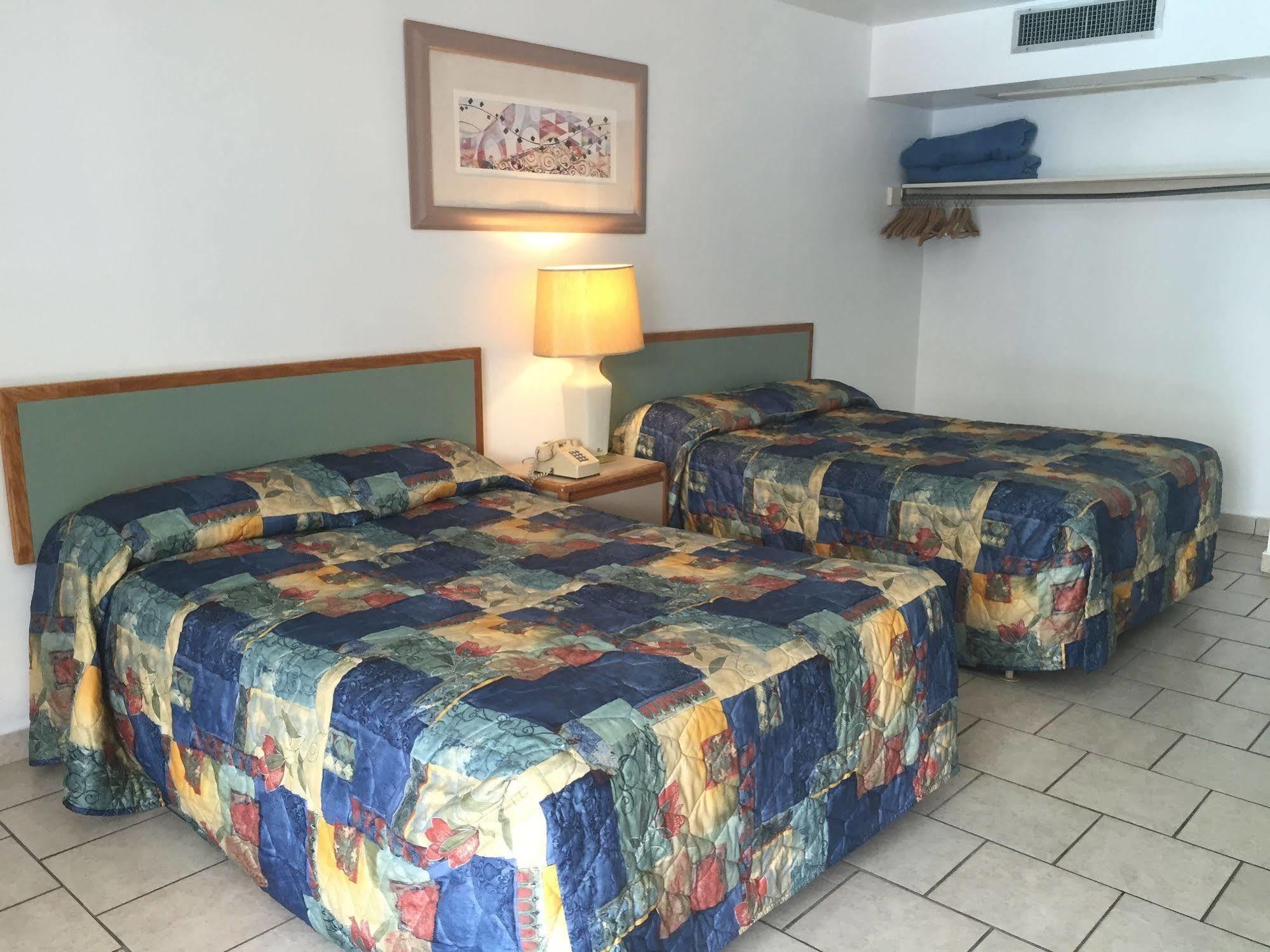 Brittany Motel Wildwood Bagian luar foto