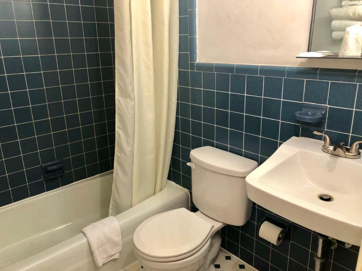 Brittany Motel Wildwood Bagian luar foto